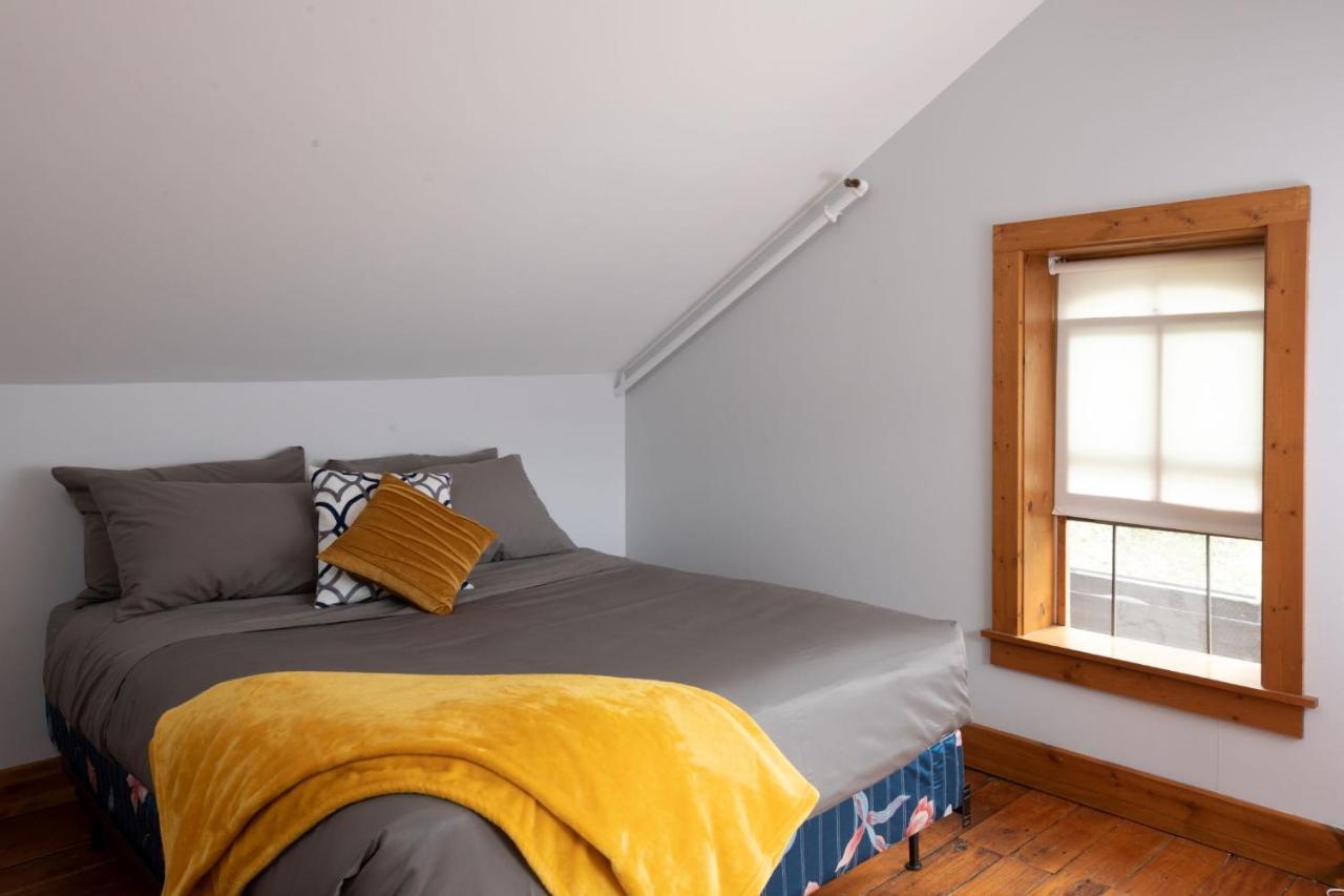 Bed & Breakfast Riverboat Galena