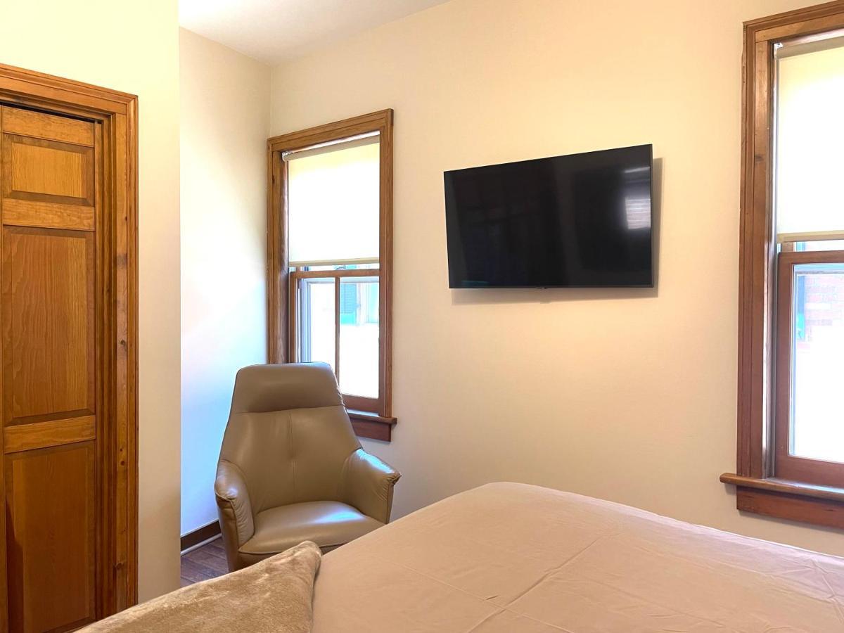 Bed & Breakfast Riverboat Galena