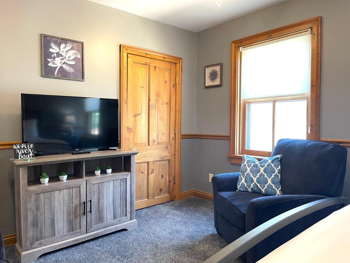 Bed & Breakfast Riverboat Galena