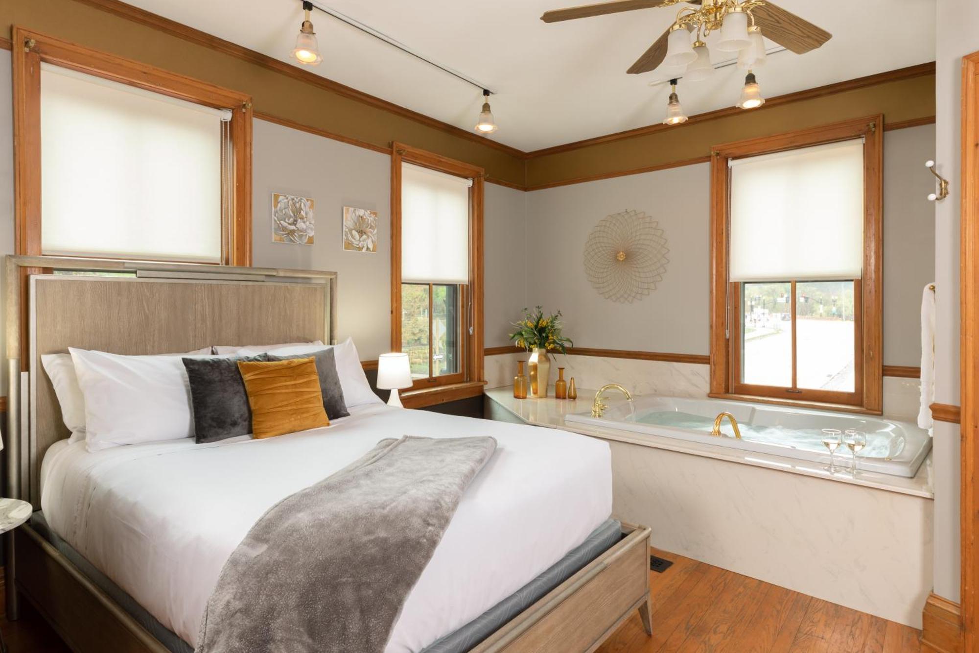 Bed & Breakfast Riverboat Galena