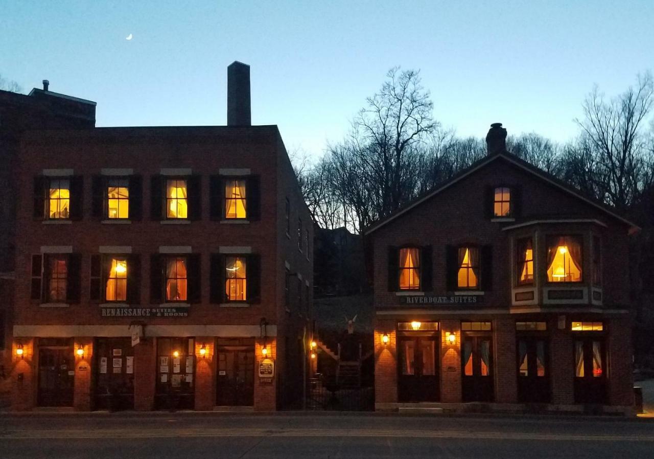 Riverboat Bed & Breakfast Galena